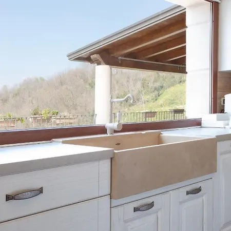 Villa Santoro Al Paradiso Verde, Intera Con Piscina Caiazzo