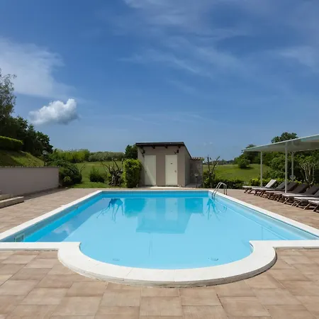 Santoro Al Paradiso Verde, Intera Con Piscina Villa