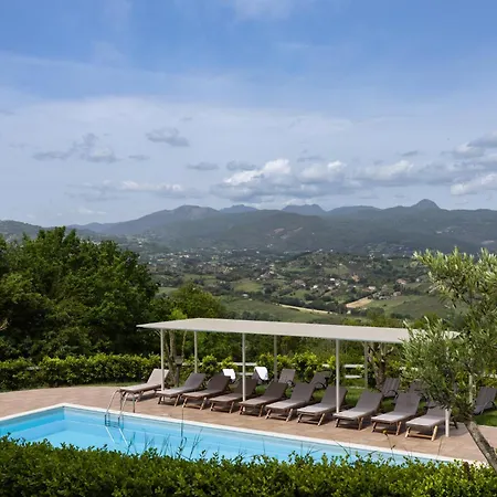 Villa Santoro Al Paradiso Verde, Intera Con Piscina Caiazzo