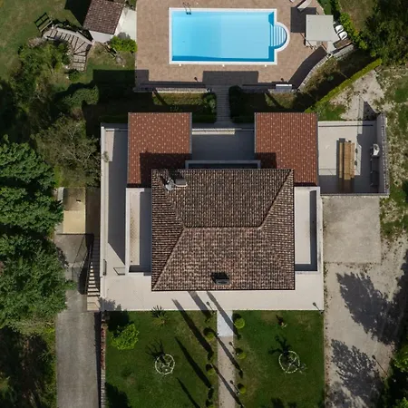 别墅 Santoro Al Paradiso Verde, Intera Con Piscina *