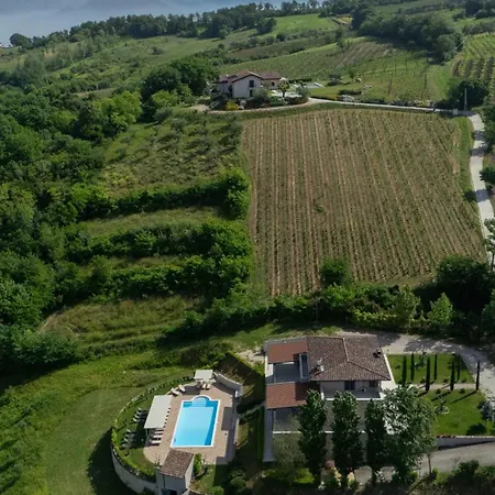 Santoro Al Paradiso Verde, Intera Con Piscina Villa *